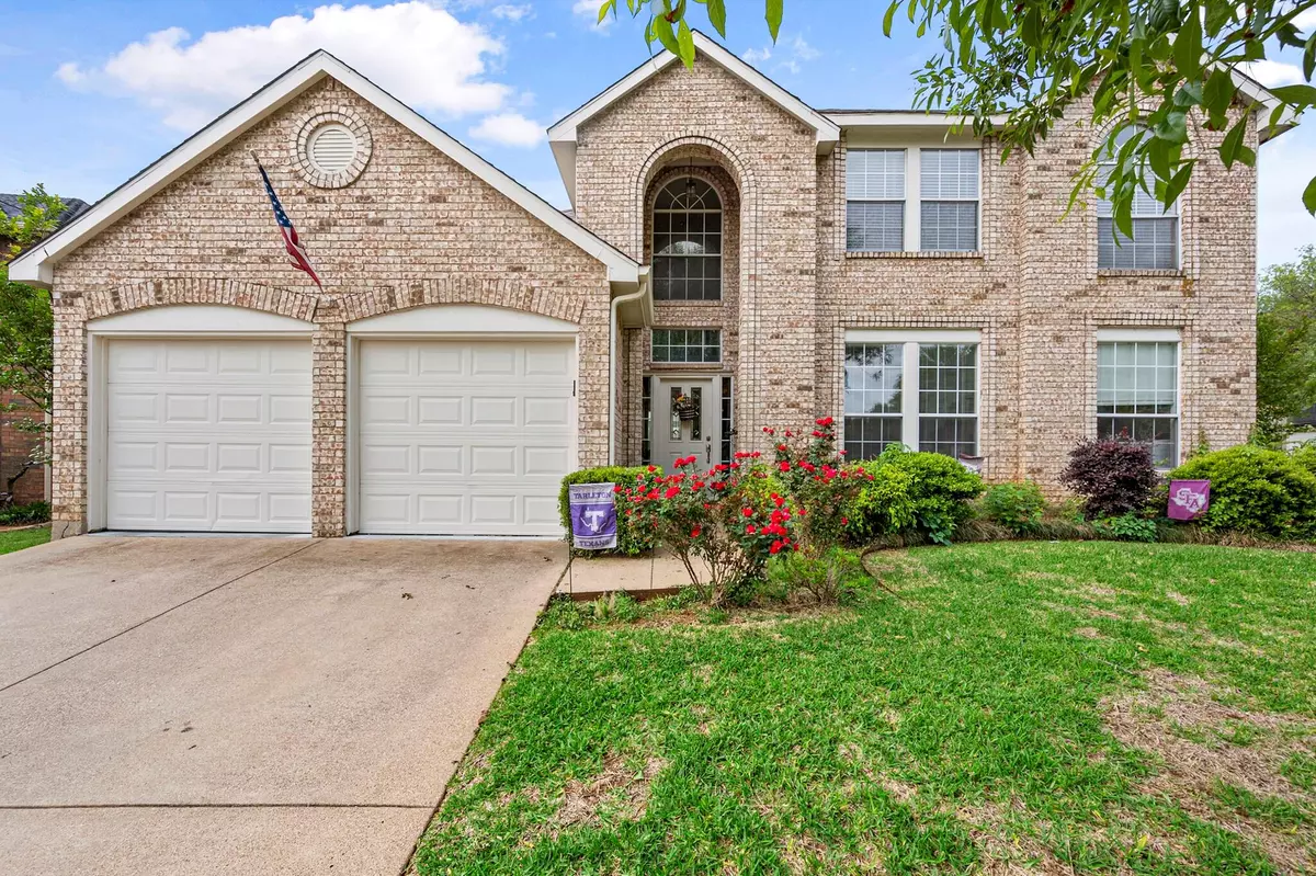 Arlington, TX 76001,2610 Hedgeapple Drive