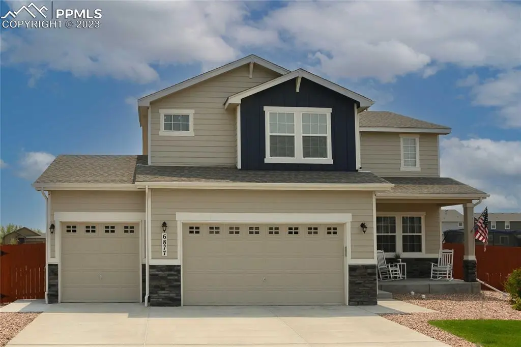 6877 Simcoe DR, Colorado Springs, CO 80925