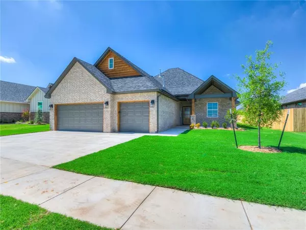 9309 Taggert Lane, Yukon, OK 73099