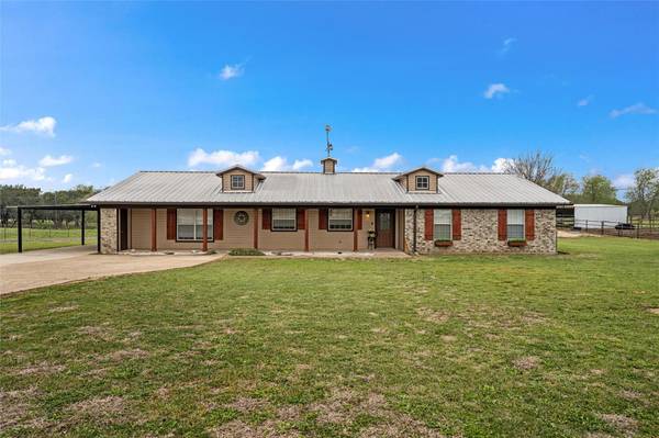 718 County Road 3570, China Spring, TX 76633