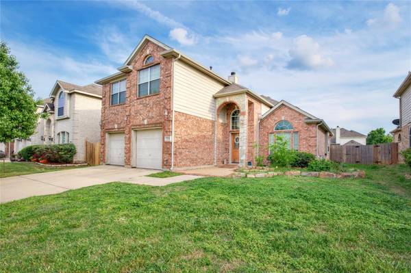 524 Bailer Drive, Crowley, TX 76036