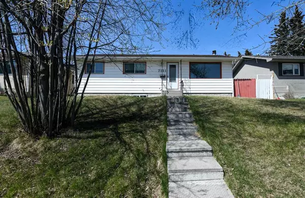 Calgary, AB T2K 1G3,7131 8 ST NW