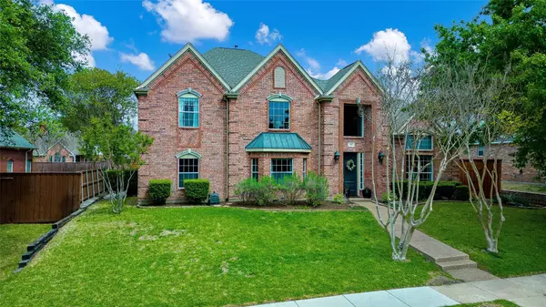 Plano, TX 75093,4421 Longfellow Drive