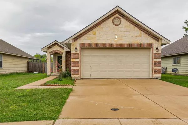 Fort Worth, TX 76140,301 Wolf Mountain Lane