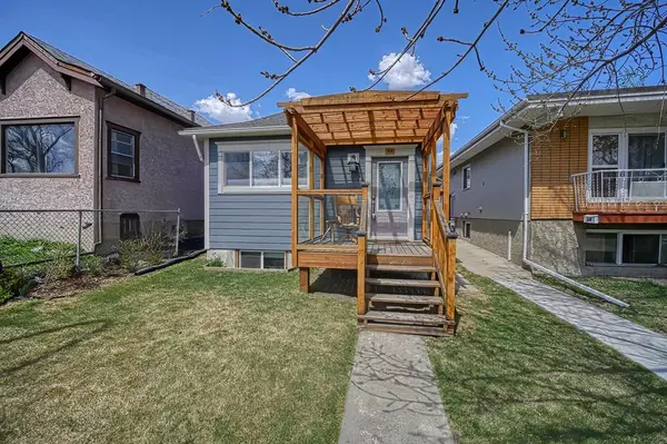 Calgary, AB T2E 2C8,114 30 AVE NE