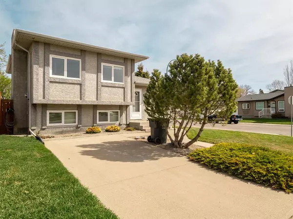 Lethbridge, AB T1K 6H5,160 Lakhota CRES W