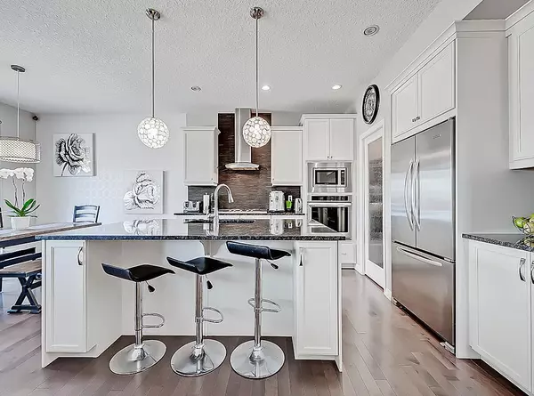 Calgary, AB T2X 0W1,329 Chaparral Valley Mews SE