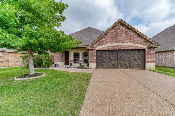 104 Firestone Drive, Willow Park, TX 76008