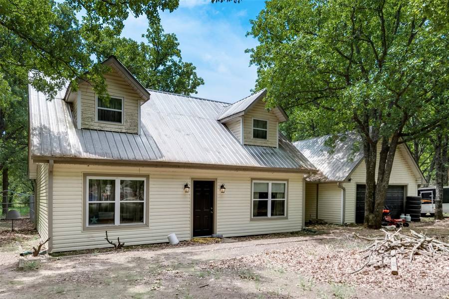 211 Forest Lane Drive, Mabank, TX 75156