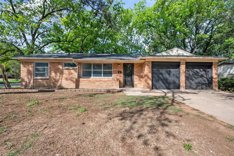 918 Sherwood Drive, Arlington, TX 76013