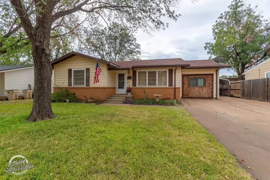 1411 Stewart, Merkel, TX 79536