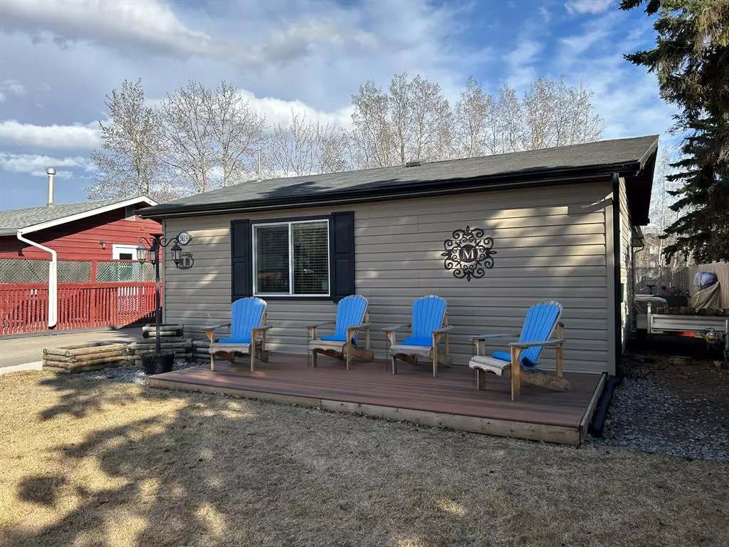 Sylvan Lake, AB T4S1B5,3619 50 AVE