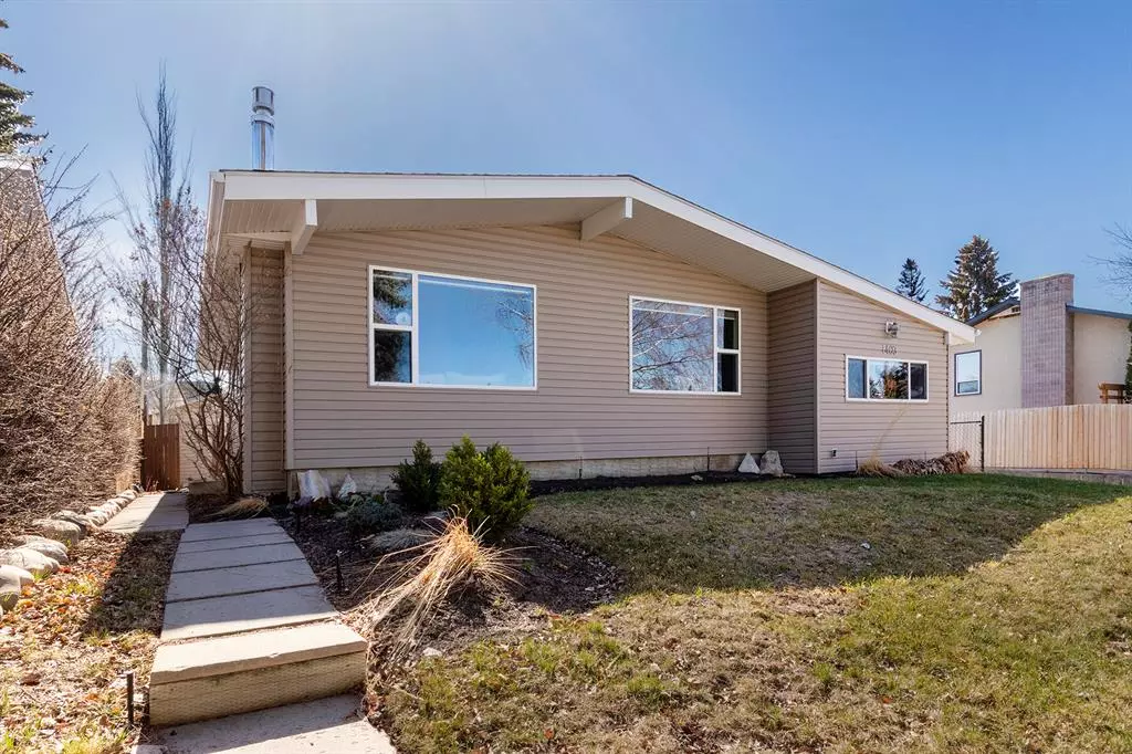 Calgary, AB T2J 3E9,1403 Lake Michigan CRES SE