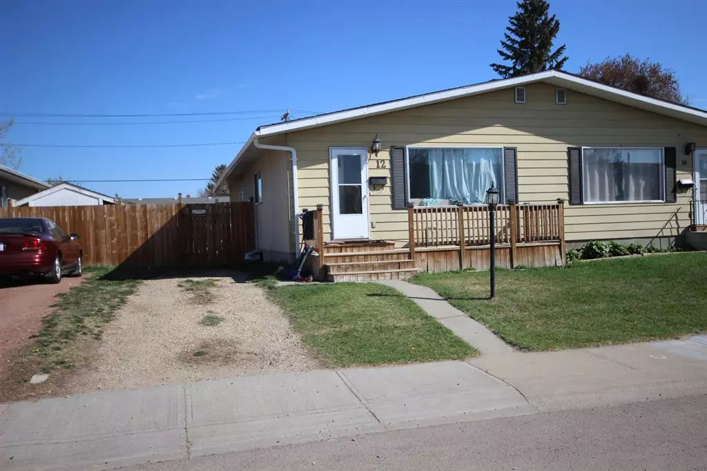 Red Deer, AB T4N 5Y3,12 Wells ST