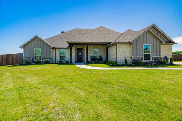 6500 Oak Ridge Court, Royse City, TX 75189