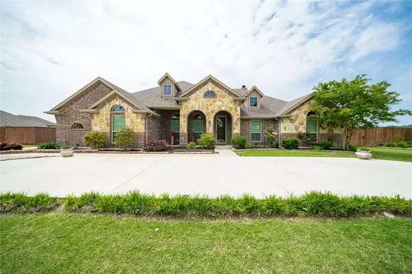 9230 Alma Court, Waxahachie, TX 75167