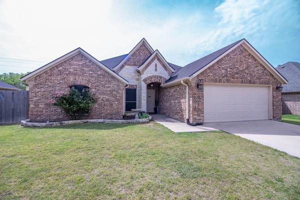 1511 Still Meadow Drive, Kaufman, TX 75142