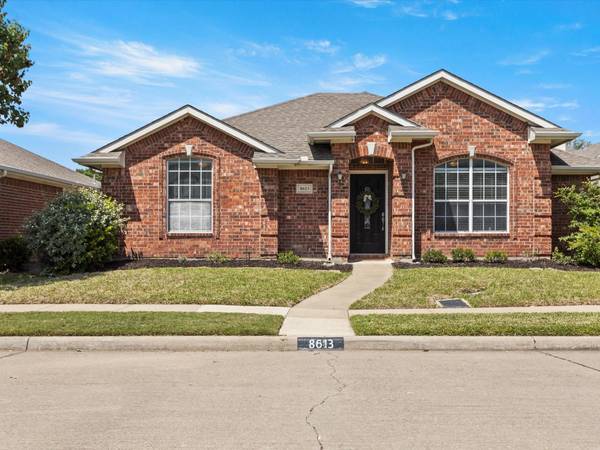 8613 Ironwood Drive, Irving, TX 75063