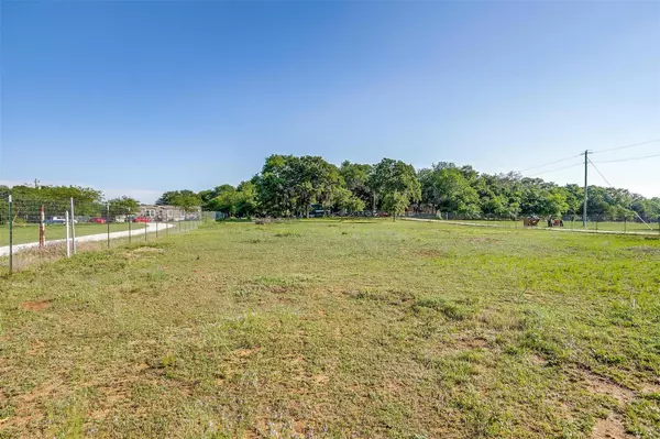 Cleburne, TX 76031,2222 Hopewell Road