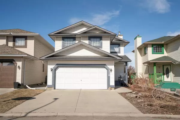 Calgary, AB T2Z 2J7,318 Mt Cornwall CIR SE