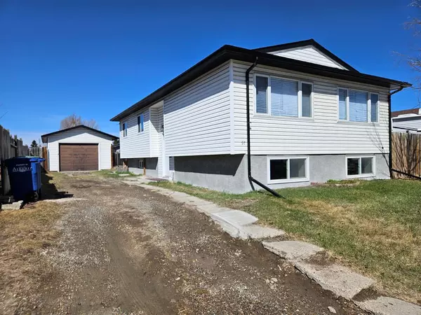 Airdrie, AB T4A 1B2,97 Spring Haven CRES SE