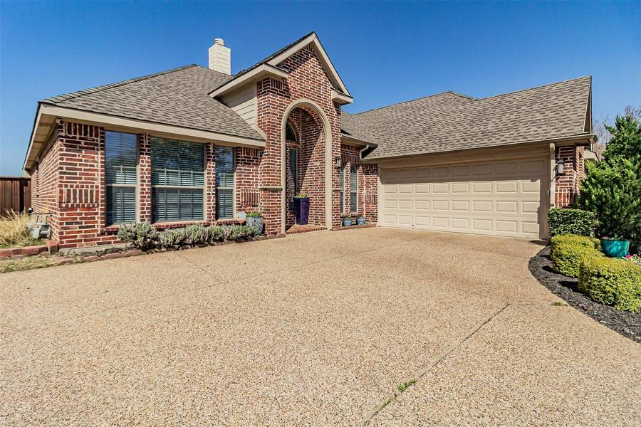 2104 Bradley Drive, Keller, TX 76248