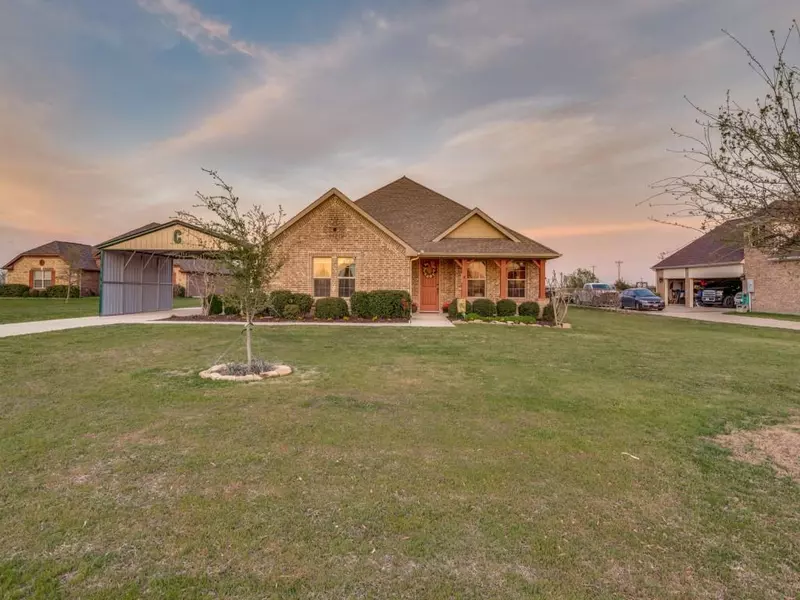 324 Montana Court, New Fairview, TX 76078