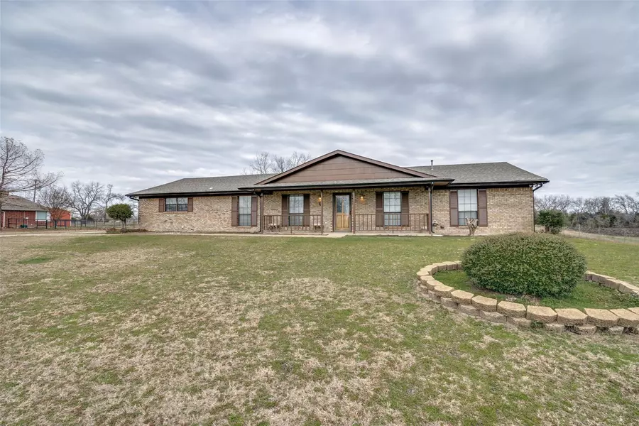 105 Mcclendon Road, Lavon, TX 75166