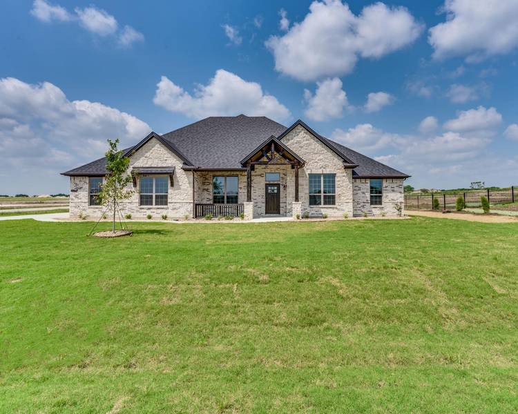 460 Tristin Lane, Waxahachie, TX 75167