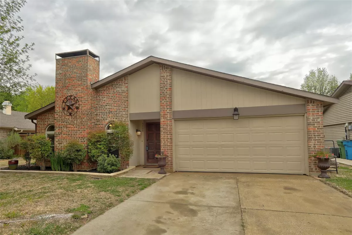 Lake Dallas, TX 75065,5408 Princess Court