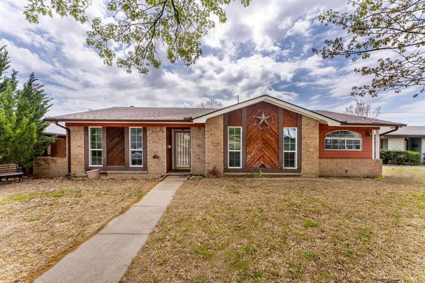 2006 Tiehack Lane, Garland, TX 75044