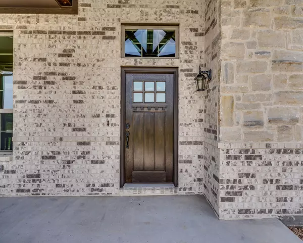 Waxahachie, TX 75167,460 Tristin Lane