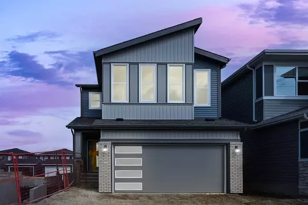 Calgary, AB T2X 4A9,614 creekstone CIR SW