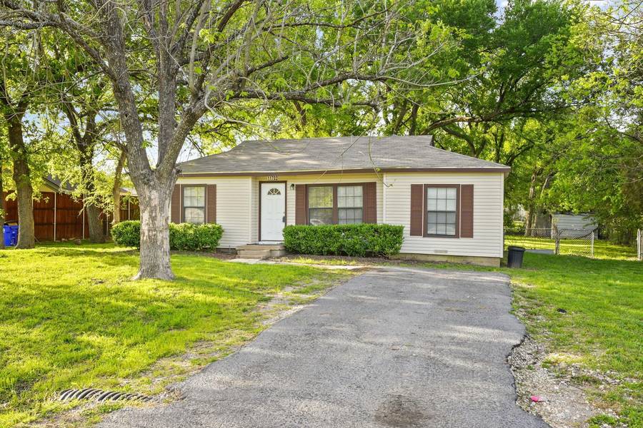 11702 Crumpton Drive, Balch Springs, TX 75180