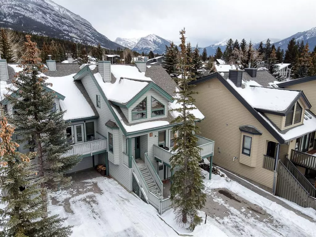 Canmore, AB T1W 1C7,1000 Cougar Creek DR #7