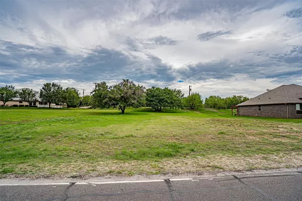 Granbury, TX 76049,10111 Ravenswood Road