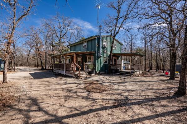 2095 Lcr 152, Mount Calm, TX 76673