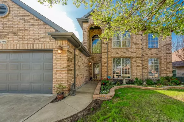 2708 White Rock Drive, Fort Worth, TX 76131