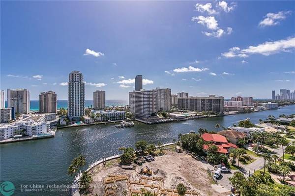 Hallandale Beach, FL 33009,137 Golden Isles Dr  #1504