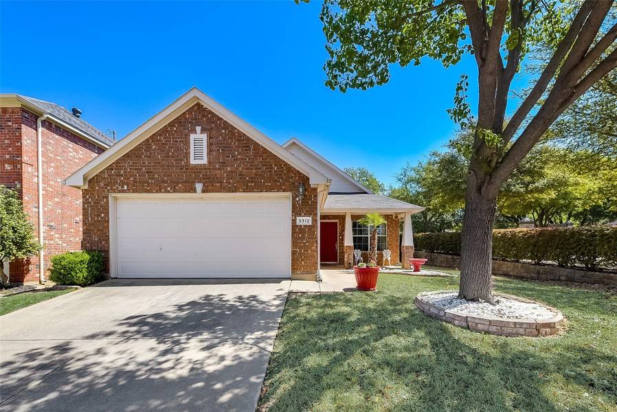 3312 Versante Drive, Bedford, TX 76021