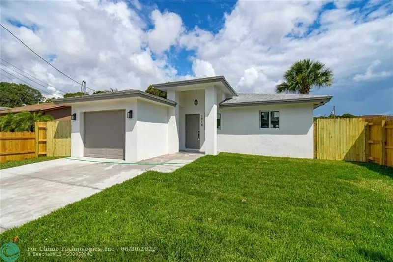 1416 W 36th St, Riviera Beach, FL 33404