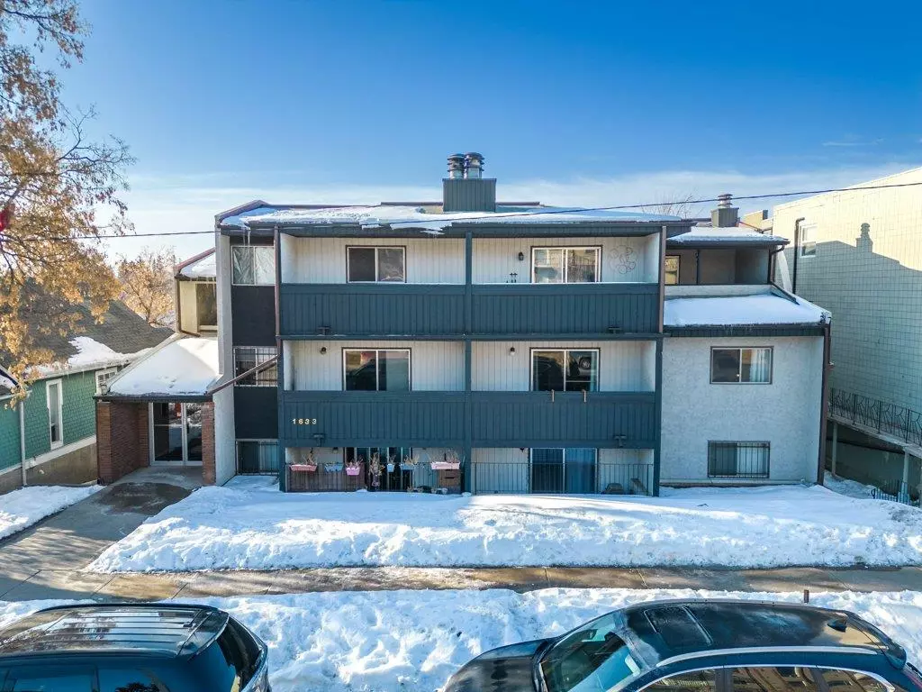 Calgary, AB T2T 1C7,1633 26 AVE SW #202