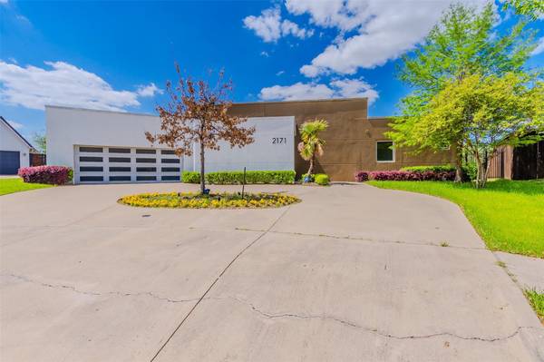 2171 Hogan Drive,  Irving,  TX 75038