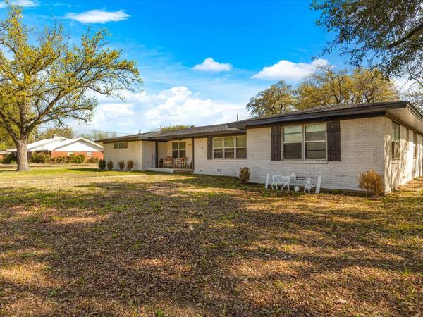 2091 Crestridge Street, Stephenville, TX 76401