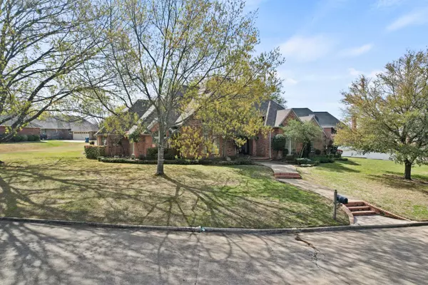 Mount Pleasant, TX 75455,210 Turnberry Circle