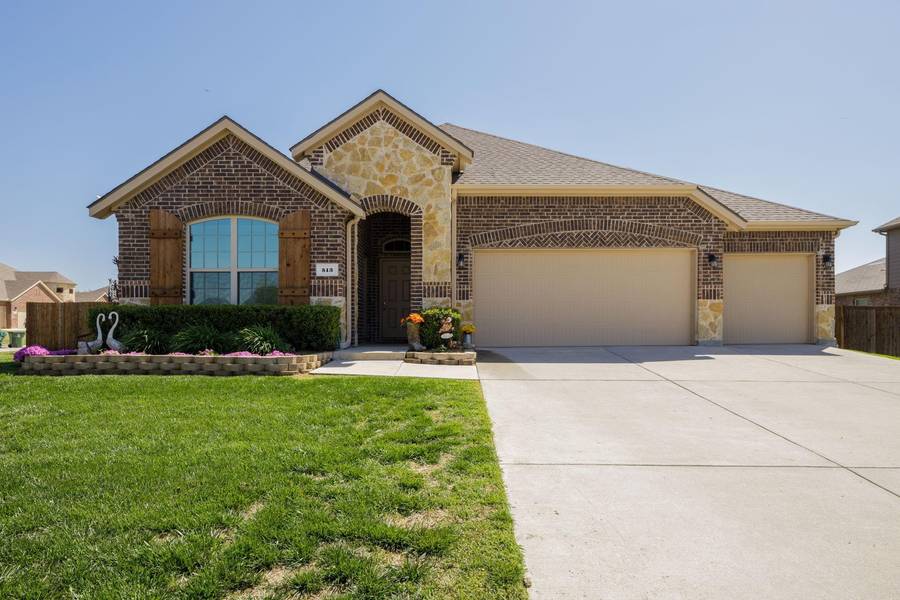 513 Northwood Drive, Oak Point, TX 75068