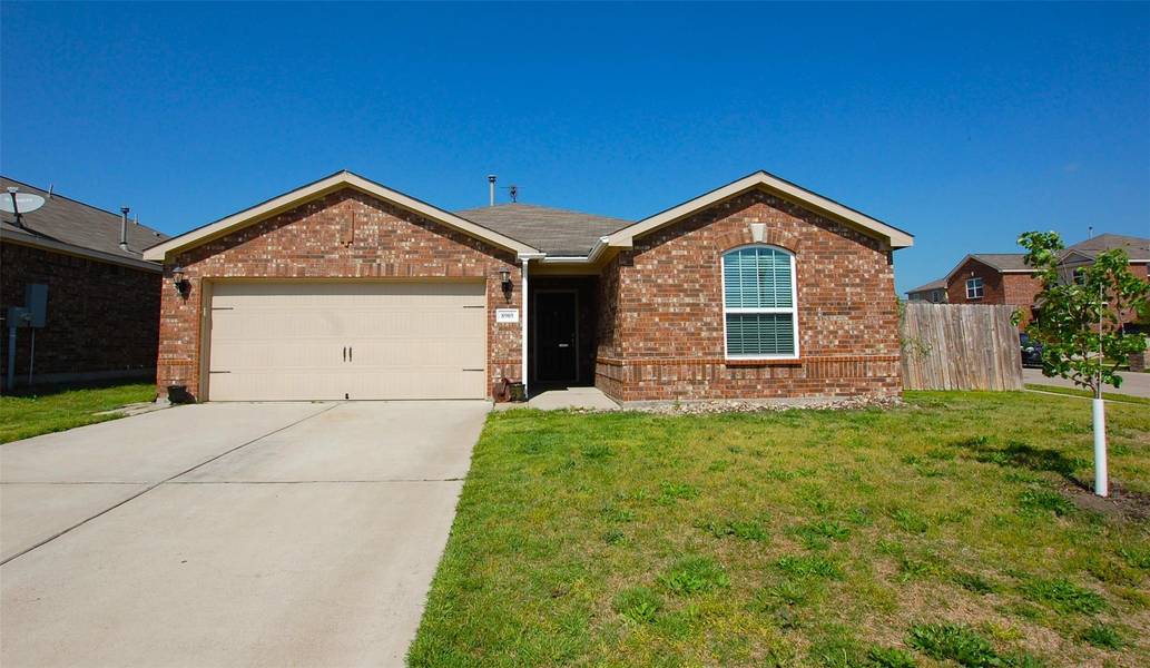 8905 Black Haw Street, Forney, TX 75126