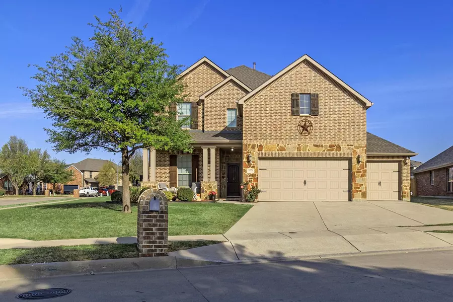 9501 Drovers View Trail, Fort Worth, TX 76131