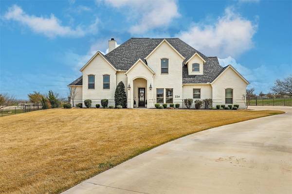 224 Bearclaw Circle, Aledo, TX 76008