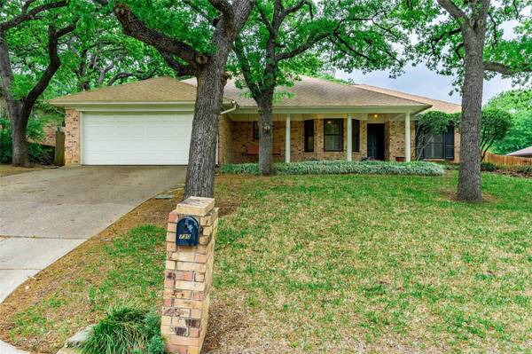 7301 Timberidge Drive, North Richland Hills, TX 76182